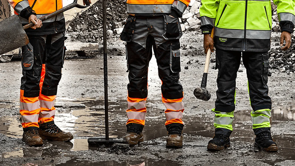 Be Seen, Be Safe: WrightFits Flash Pro Hi-Vis Work Trousers for Road Makers and Night Workers